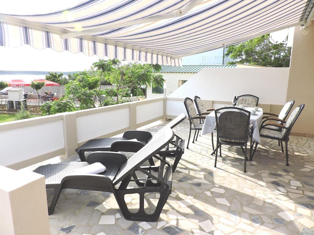 Villa Petra Barbat na Rabu Zewnętrze zdjęcie